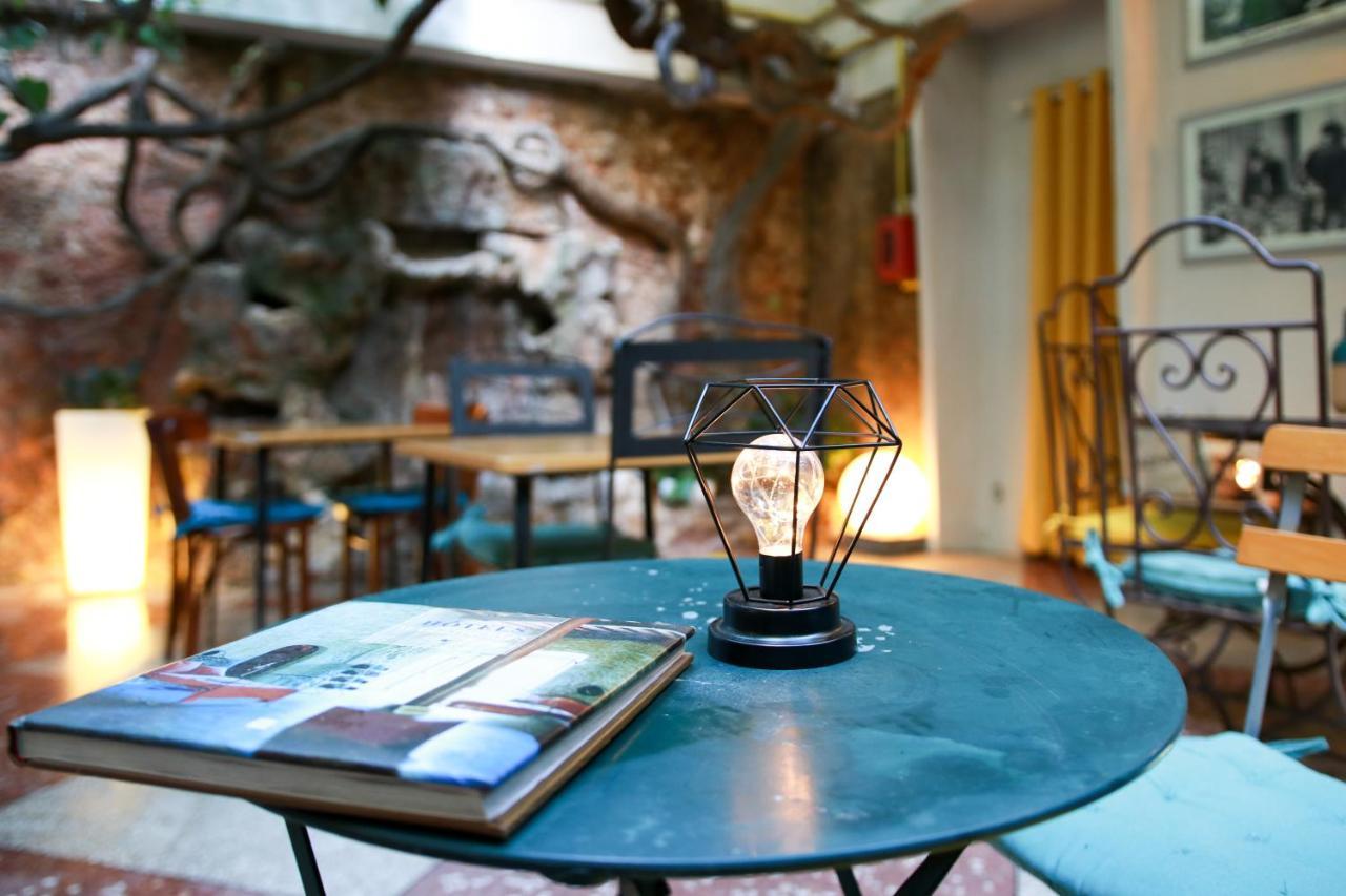 Hotel L'Atmosphere Sanary-sur-Mer Dış mekan fotoğraf