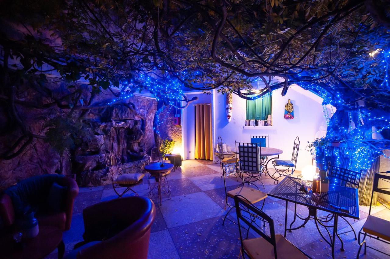 Hotel L'Atmosphere Sanary-sur-Mer Dış mekan fotoğraf